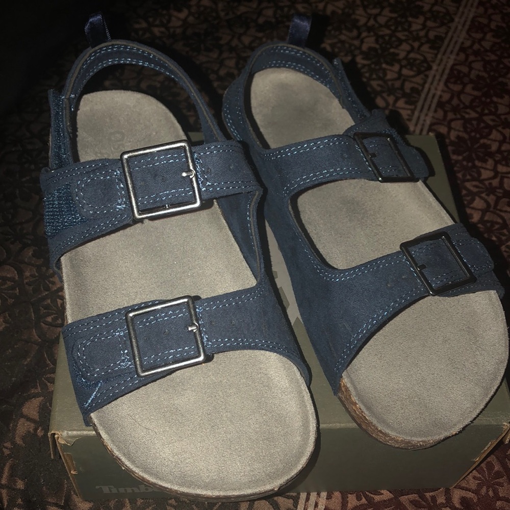 OshKosh unisex sandals